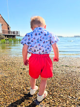 Load image into Gallery viewer, BUTTON UP BABY - SHIRT AND SHORTS 2 PIECE SET - SAILING BOATS