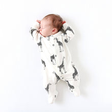 Load image into Gallery viewer, UNISEX BABY COTTON SLEEPSUIT - GIRAFFE PRINT